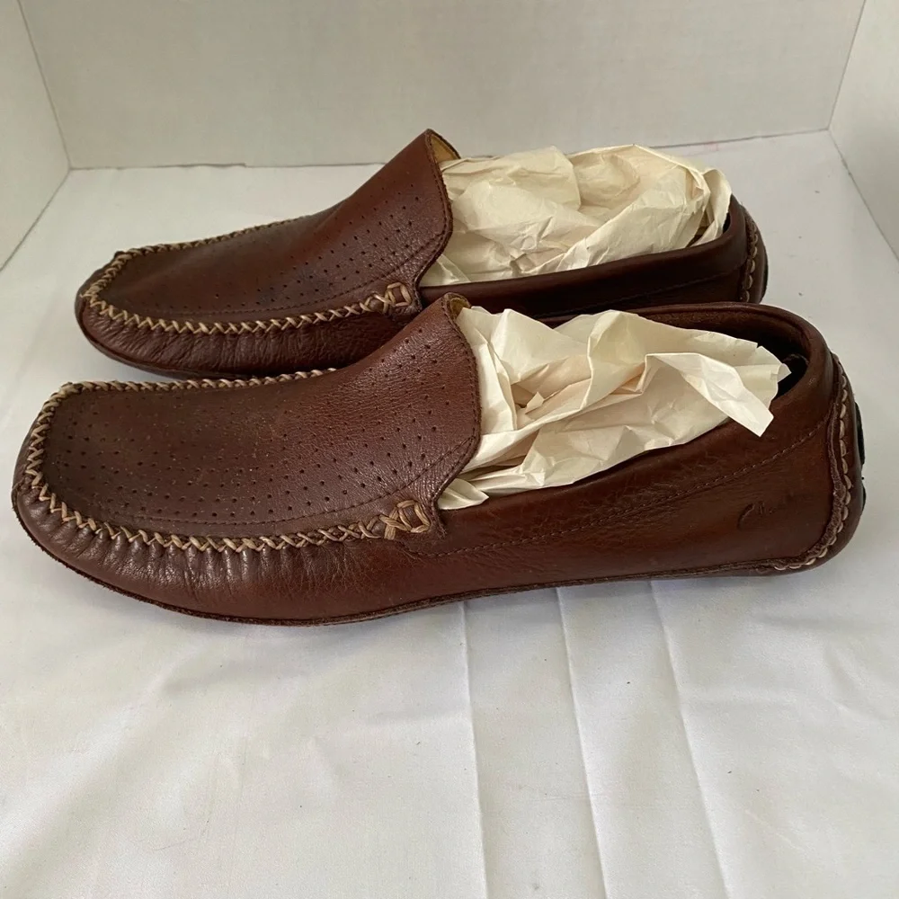 Clarks Loafers size 9M (FF)